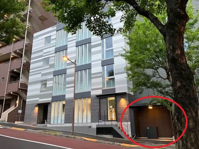 【水道橋駅5分】食物販のポップアップやプロモーションに最適なレンタルオフィス軒先の屋外屋根付きイベントスペース