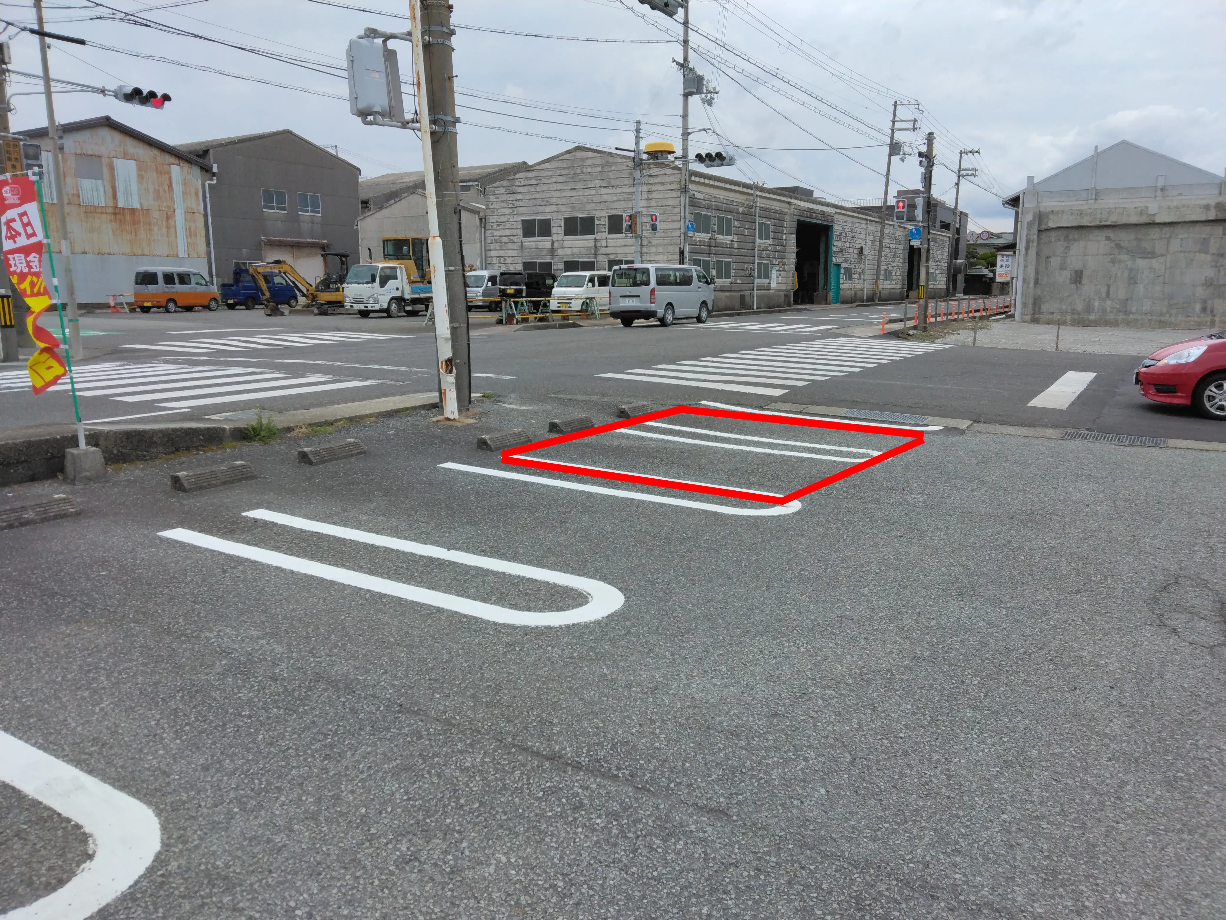 【ドラッグセイムス串本桟橋店】キッチンカー出店やプロモーション催事に最適なドラッグストアの駐車場イベントスペース