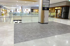 【イオンモール上尾】2F 西側吹抜け西