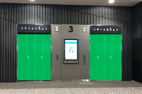 【イオンモール神戸南】モール内広告 エレベーター