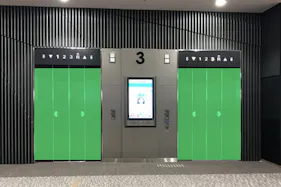 【イオンモール神戸南】モール内広告 エレベーター