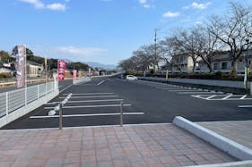 【鞍手郡小竹町】キッチンカー等の出店に最適な飲食店敷地内にある屋外スペース