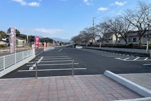 【鞍手郡小竹町】キッチンカー等の出店に最適な飲食店敷地内にある屋外スペース