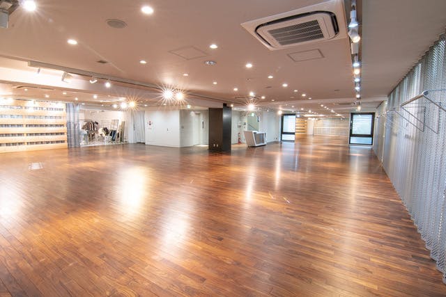 【中目黒駅6分】展示会やクローズドなイベントに適した220㎡の大型スペース