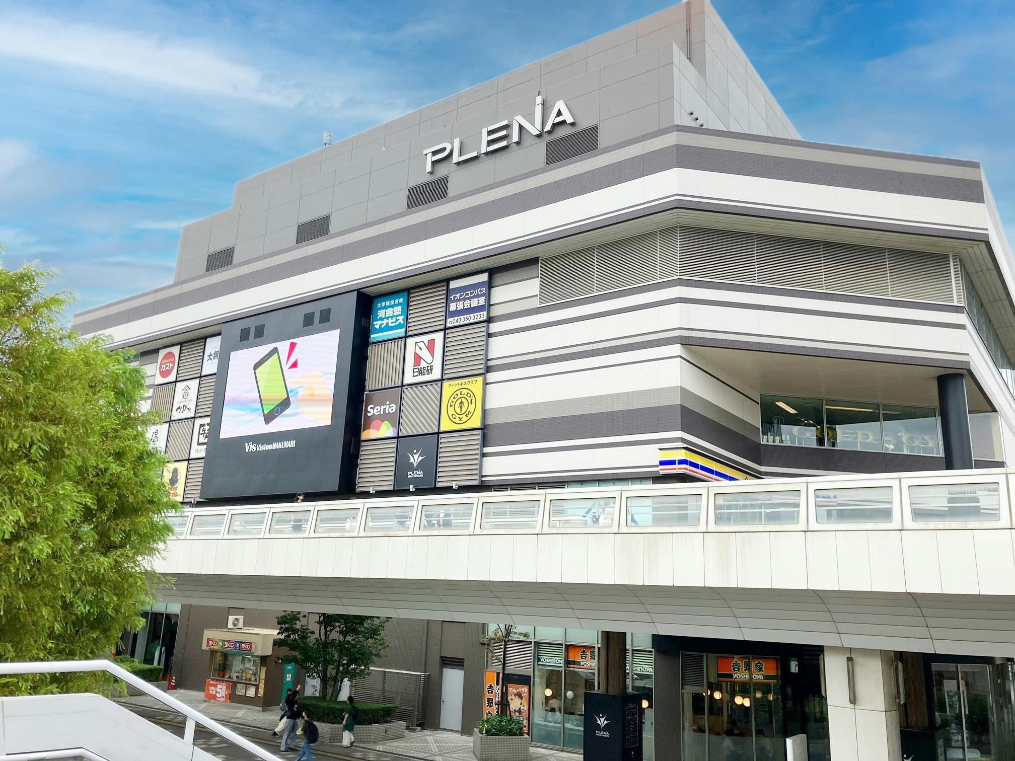 【プレナ幕張】各種プロモーションイベントやポップアップストアに最適な駅近商業施設2階エスカレーター横にあるイベントスペース