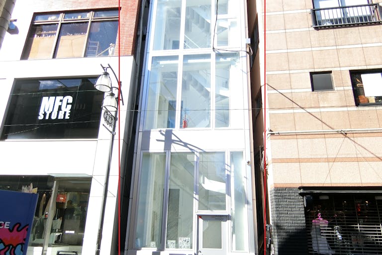 原宿通り側から