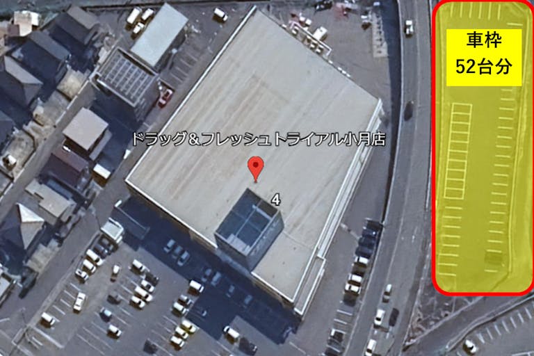 出店スペース:高架下駐車場「車枠52台分」