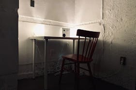 【初台駅4分】撮影や展示会に適したお洒落なレトロビルの中のイベントスペース