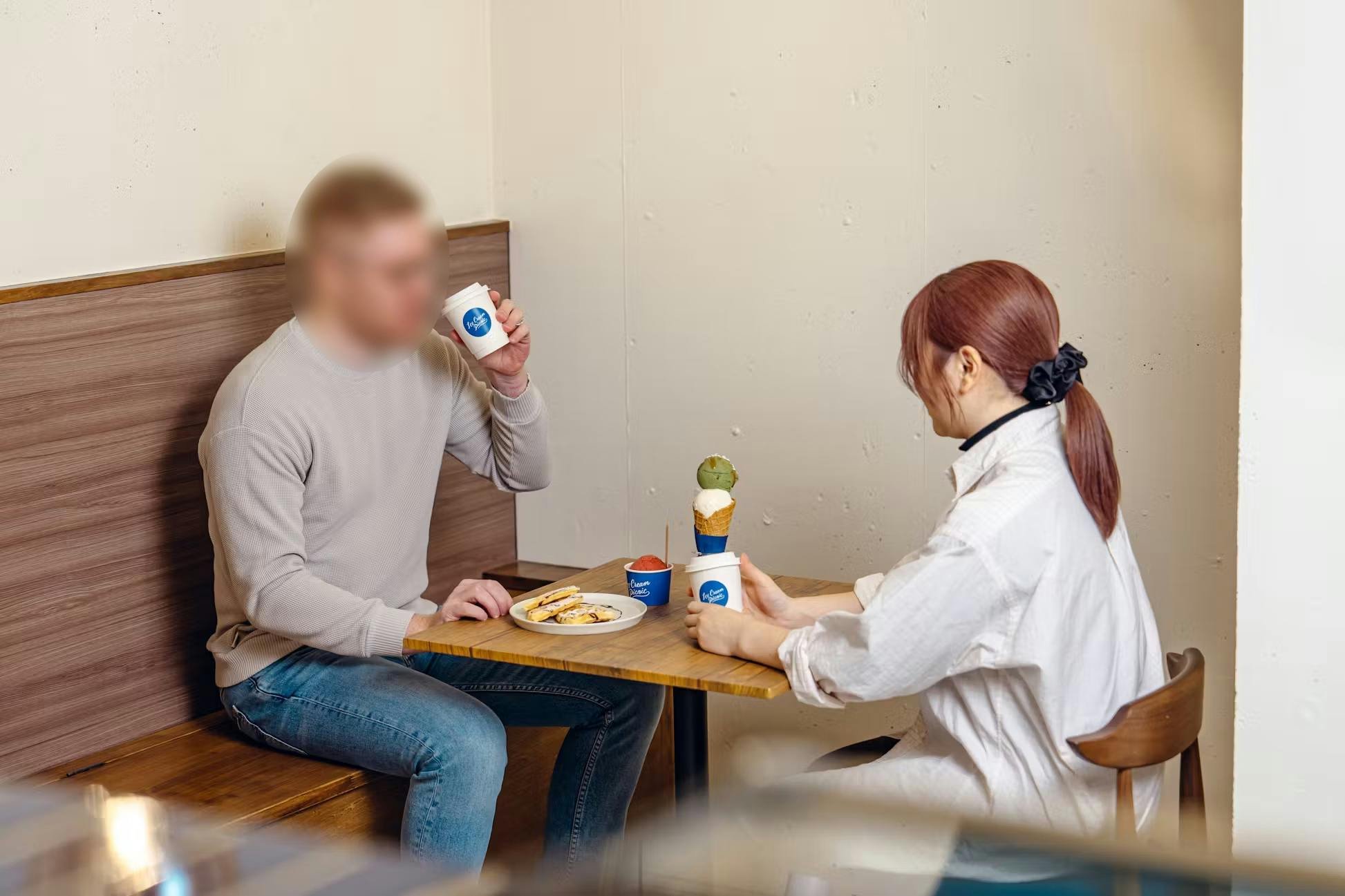 【本駒込駅3分】展示に適したアイスクリーム屋さんの棚貸し出し白山駅からも/3分とアクセスに優れた販売スタッフ不要な貸しスペース