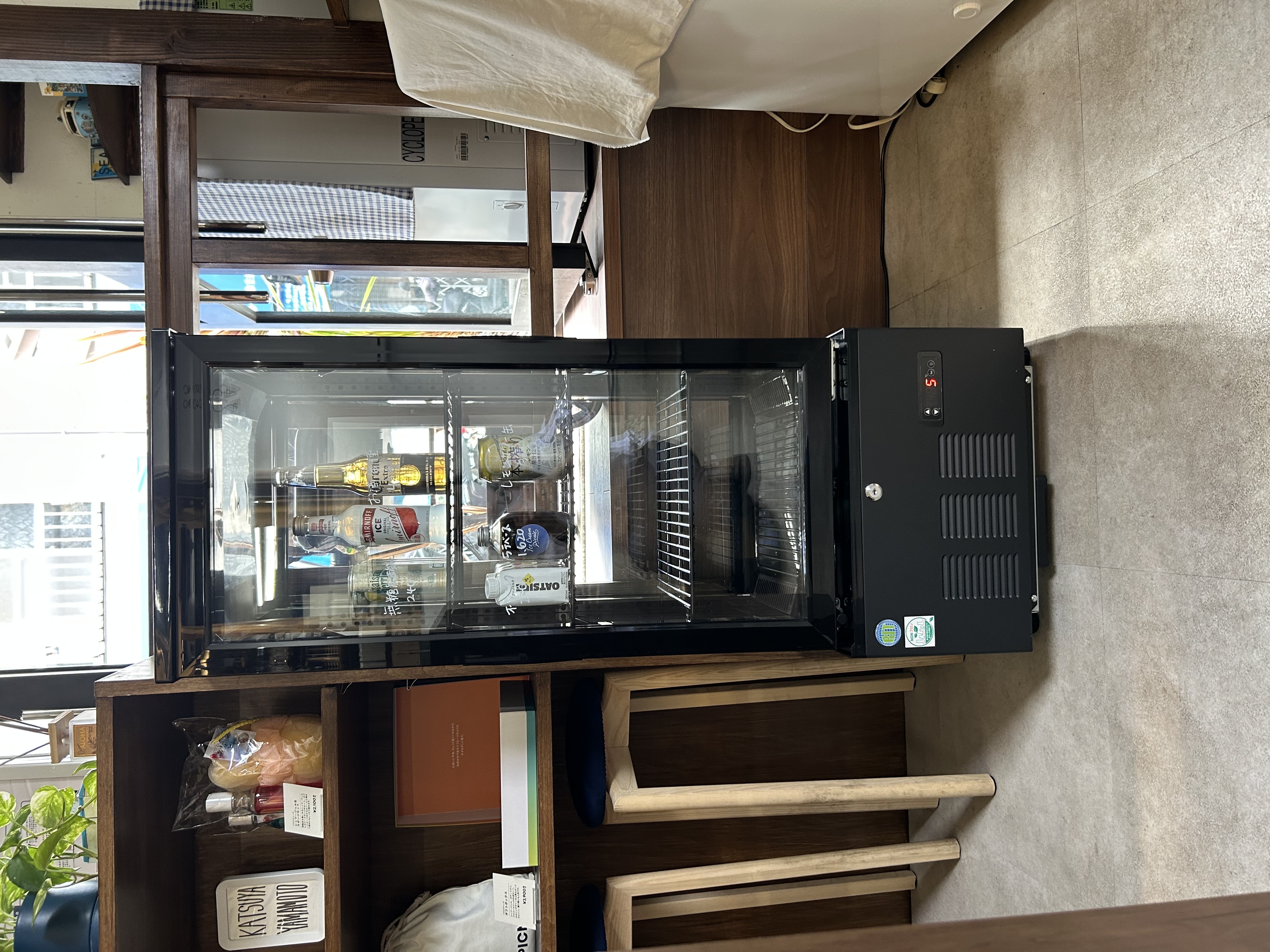 【本駒込駅2分/白山駅4分】冷蔵ショーケースあり。展示に適したアイスクリーム屋さんの棚貸し / 駅からのアクセス◎ / 販売スタッフ不要◎