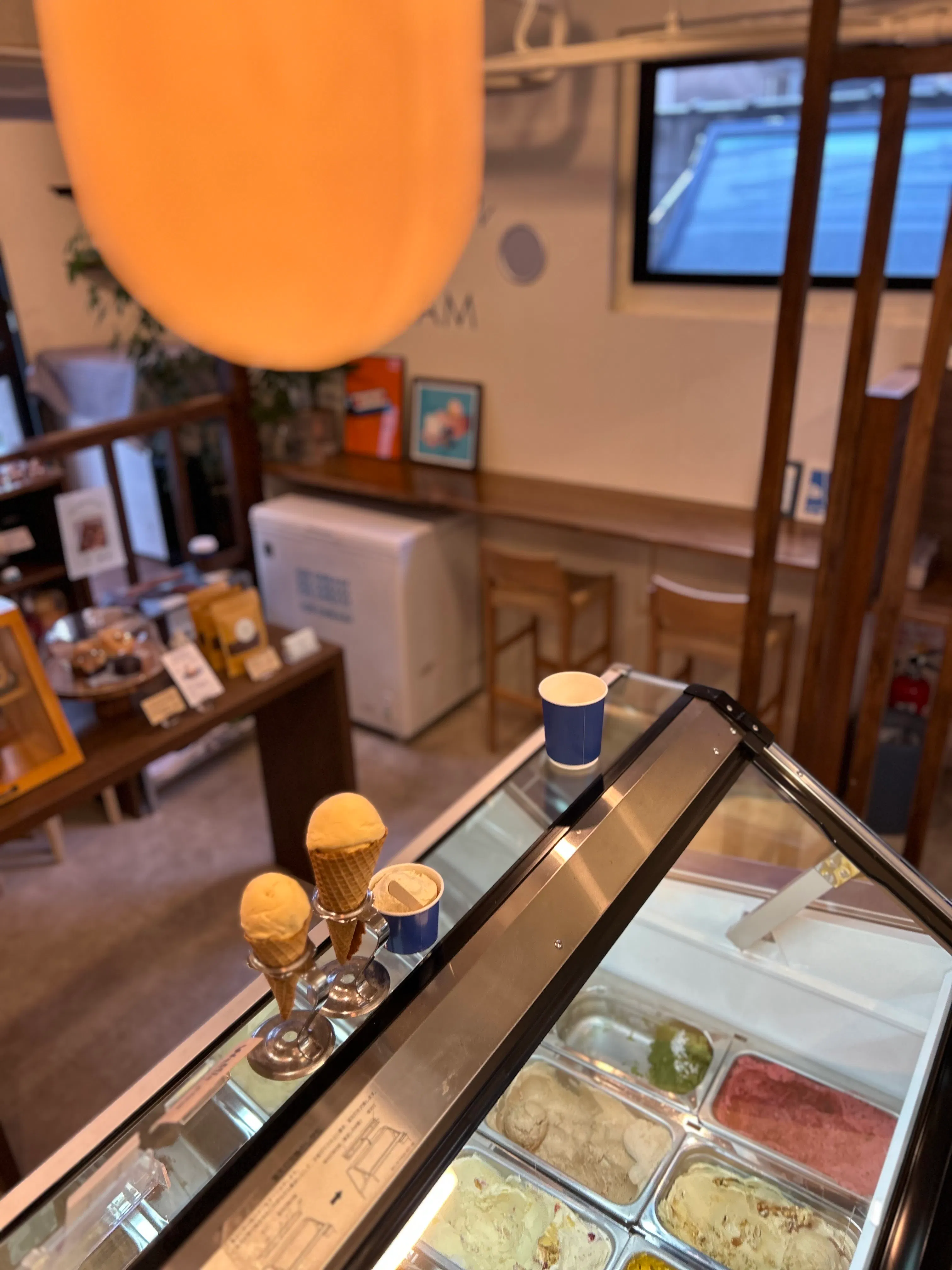 【本駒込駅2分/白山駅4分】冷蔵ショーケースあり。展示に適したアイスクリーム屋さんの棚貸し / 駅からのアクセス◎ / 販売スタッフ不要◎