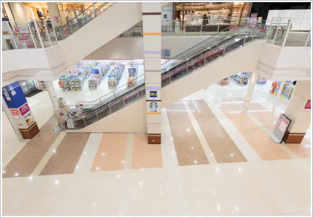 【イオンモール高松】各種プロモーションや物販、食物販のポップアップストアに最適な1Fサンセットコートの催事イベントスペース※全面