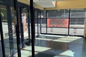 【TSUTAYA横須賀粟田店】物販やプロモーションに最適な1Fエントランスのレンタルスペース