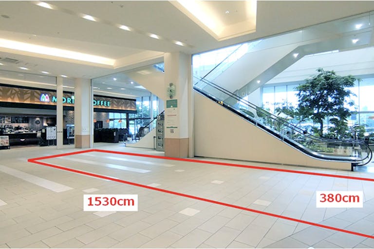 【イオンモール日の出】1F レストラン街中央の画像1