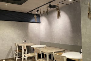 【天神駅6分】飲食店営業許可を取得済、飲食イベントやプロモーションに最適なアクセス抜群のカウンター付きイベントスペース