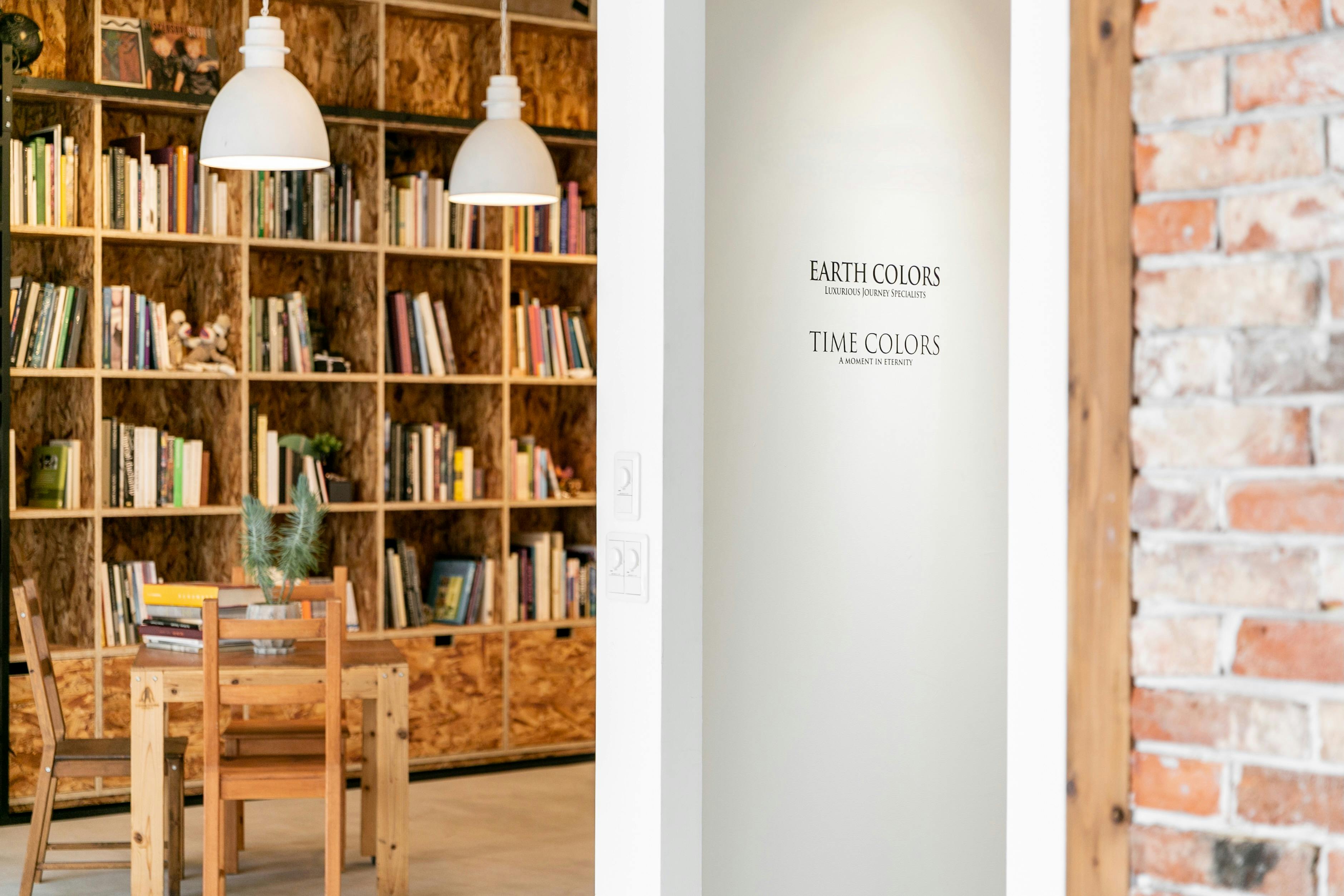 【渋谷駅5分】撮影や展示会に適した明治通り沿いの神宮前エリアに位置する便利な立地のスタジオ