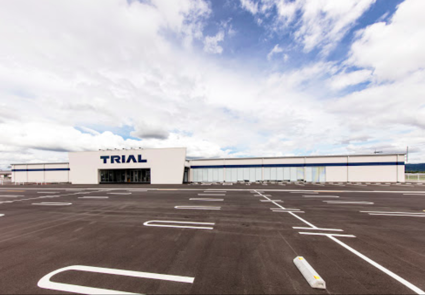 【スーパーセンタートライアル天理店】キッチンカー（調理営業）出店限定/屋外スペース