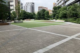 【KAMEIDO CLOCK】1Fカメクロステージ 大型イベントに最適な屋外催事イベントスペース