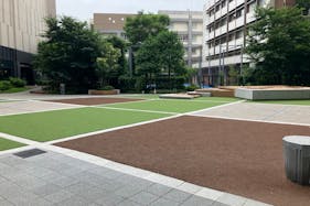 【KAMEIDO CLOCK】1Fカメクロステージ 大型イベントに最適な屋外催事イベントスペース