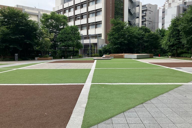 【KAMEIDO CLOCK】1Fカメクロステージ 大型イベントに最適な屋外催事イベントスペースの画像5