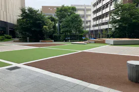 【KAMEIDO CLOCK】1Fカメクロステージ 大型イベントに最適な屋外催事イベントスペース