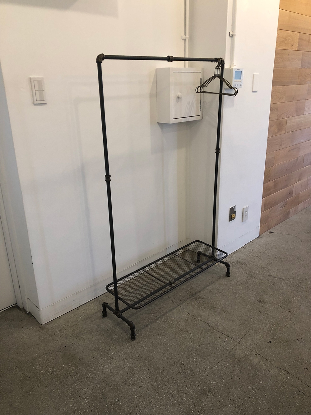 備品：ハンガー（5本）（レンタル無料）