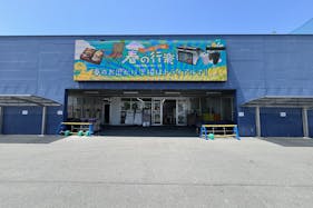 【スーパーセンタートライアル柳川西蒲池店】キッチンカー・食物販の出店が可能なキッチンカースペース
