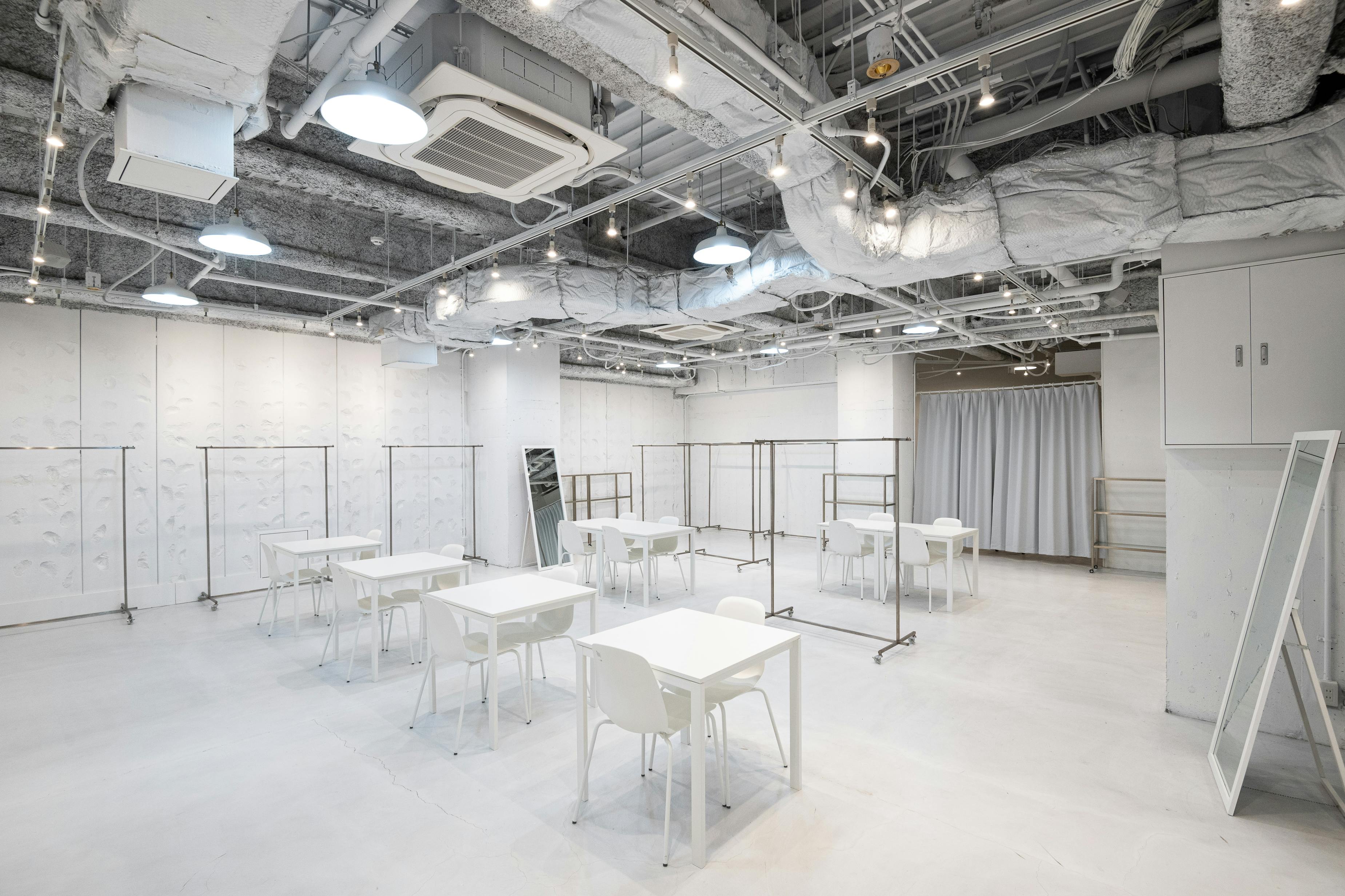 【四ツ橋駅1分】各種ポップアップストアや展示販売会、プロモーションイベントに最適な駅直結ビル内にあるイベントスペース