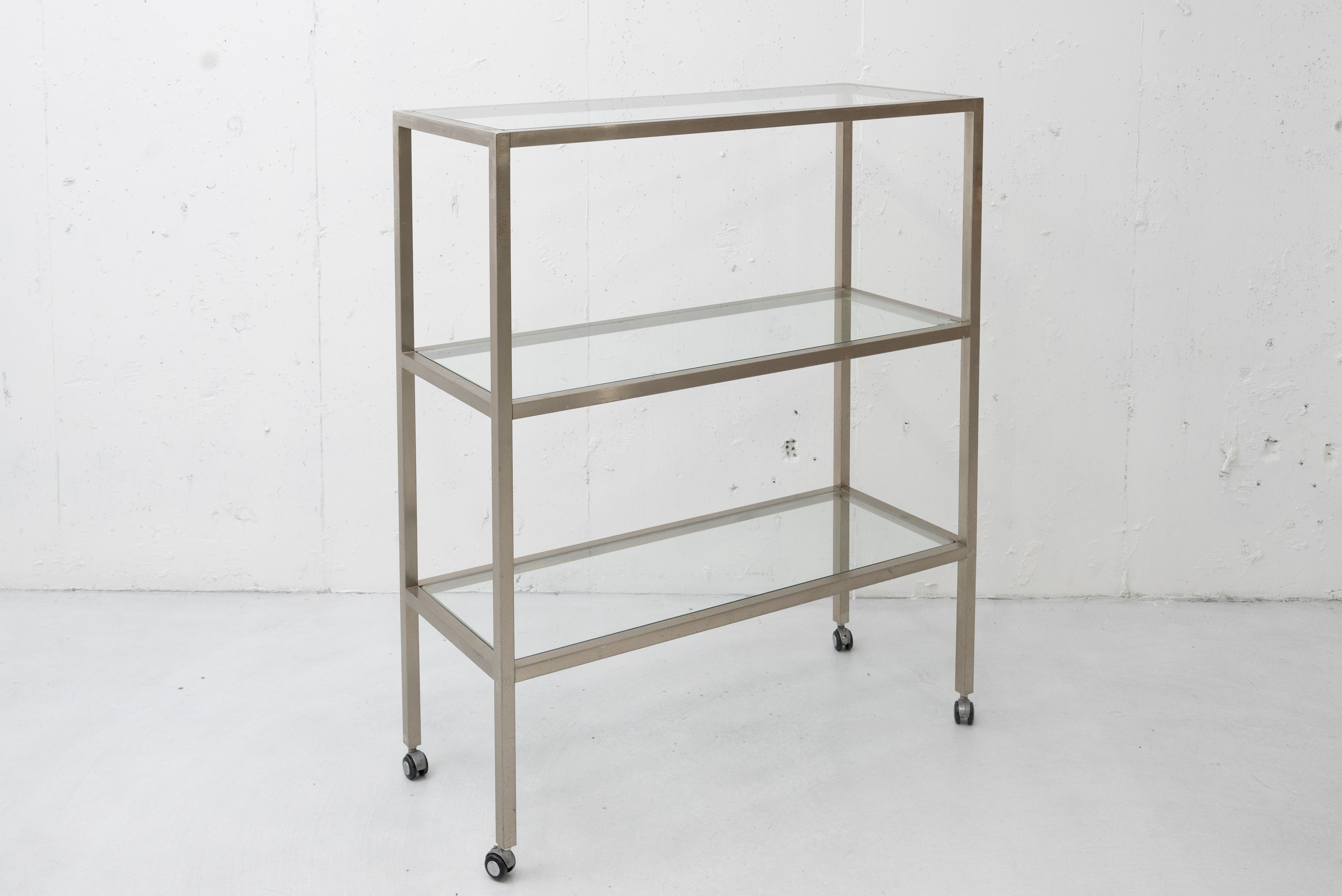 【四ツ橋駅1分】各種ポップアップストアや展示販売会、プロモーションイベントに最適な駅直結ビル内にあるイベントスペース