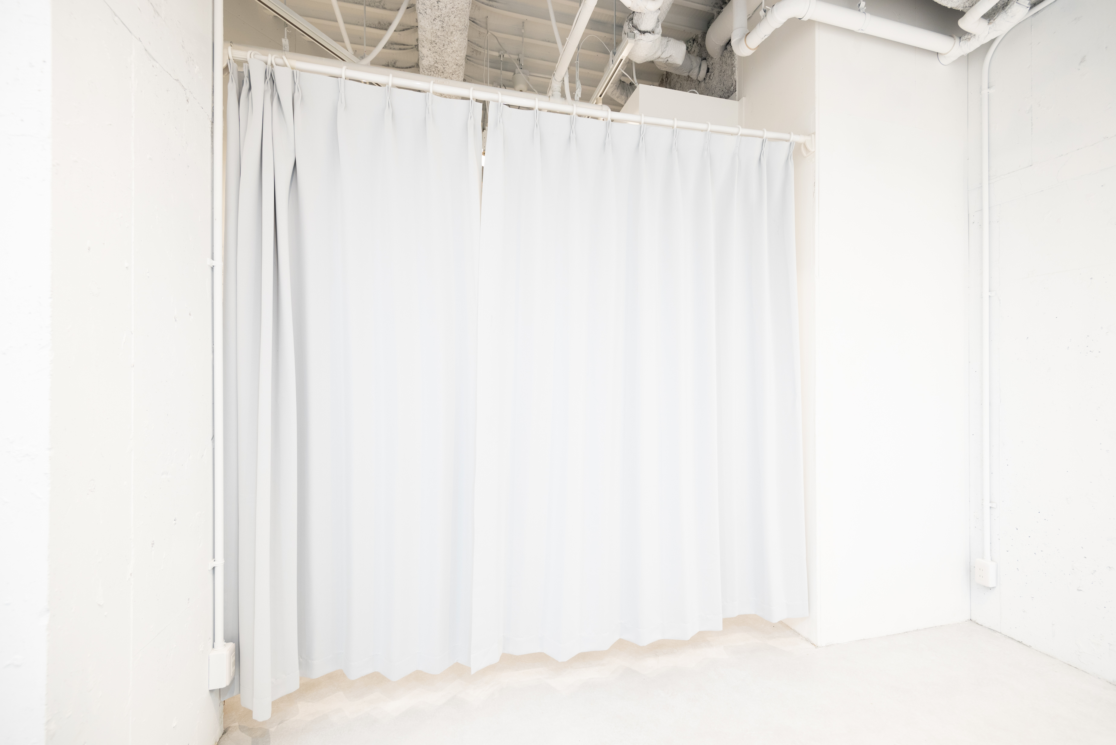 【四ツ橋駅1分】各種ポップアップストアや展示販売会、プロモーションイベントに最適な駅直結ビル内にあるイベントスペース