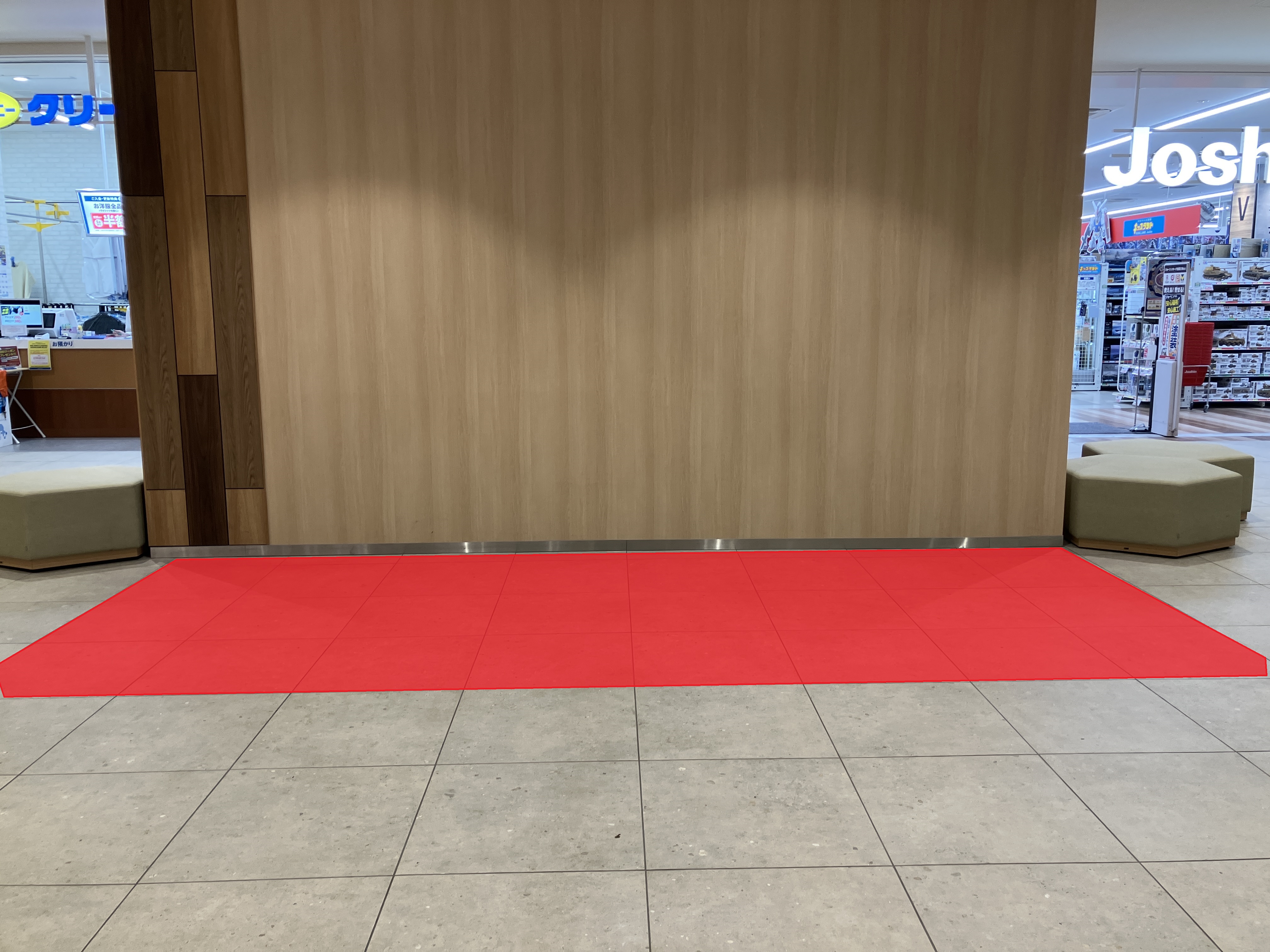 【SOCOLA所沢】1階エスカレーター下 物販、食物販のポップアップストアや販促プロモーションに最適な催事イベントスペース