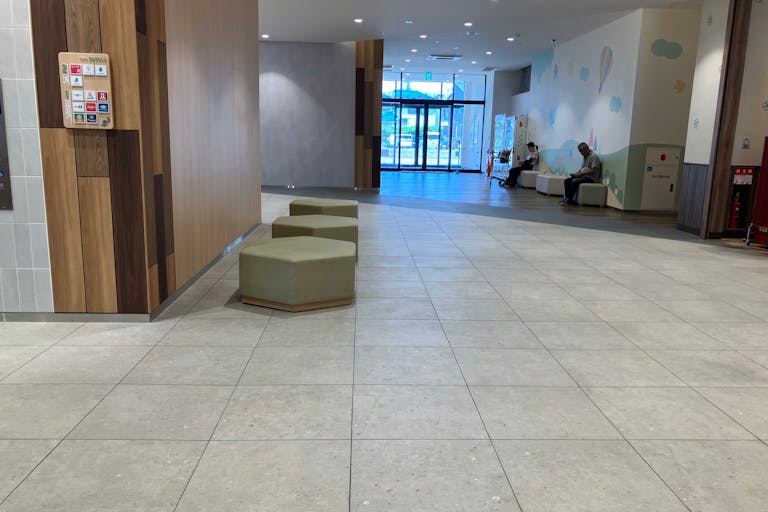 【SOCOLA所沢】1階エスカレーター下 物販、食物販のポップアップストアや販促プロモーションに最適な催事イベントスペースの画像3