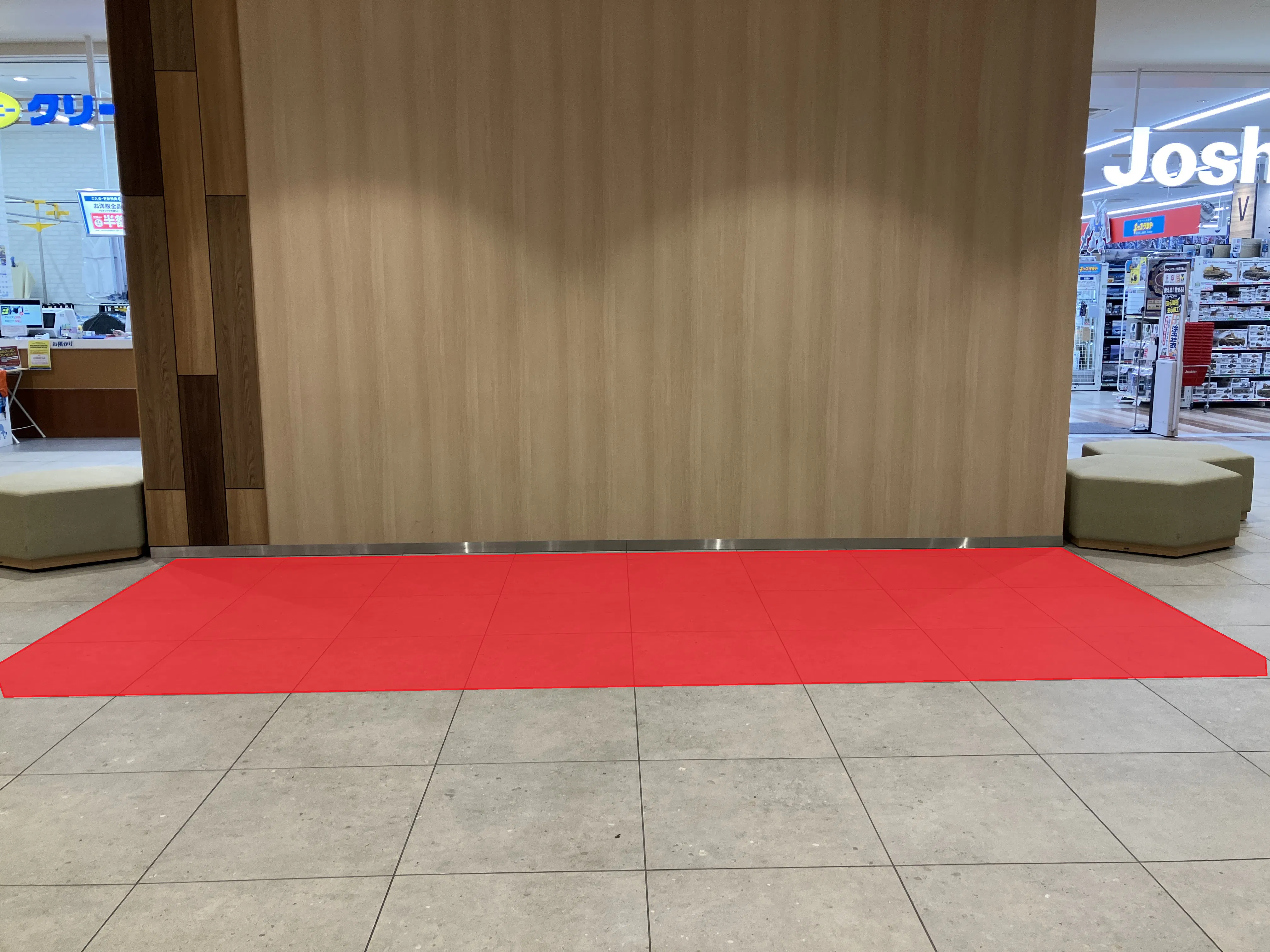 【SOCOLA所沢】1階エスカレーター下 物販、食物販のポップアップストアや販促プロモーションに最適な催事イベントスペースの画像