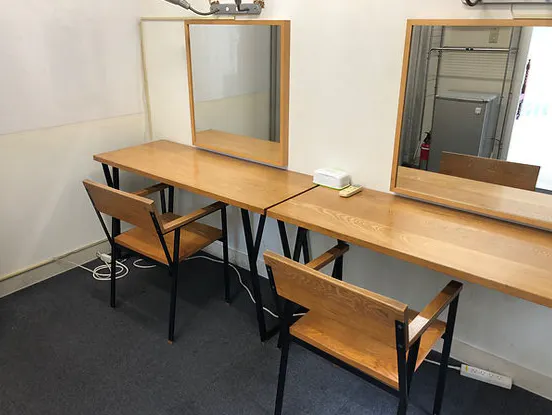 【学芸大学駅5分】アパレルの展示会場や撮影に適したビル1棟に3種のロケーションのあるイベントスペース(3Fスタジオ)