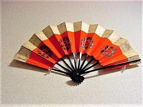 日本舞踊用　扇：花柳流