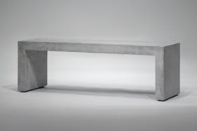 【原宿駅5分】展示会・ポップアップストア・インスタレーションに最適!シルバー基調が特徴的なイベントスペース