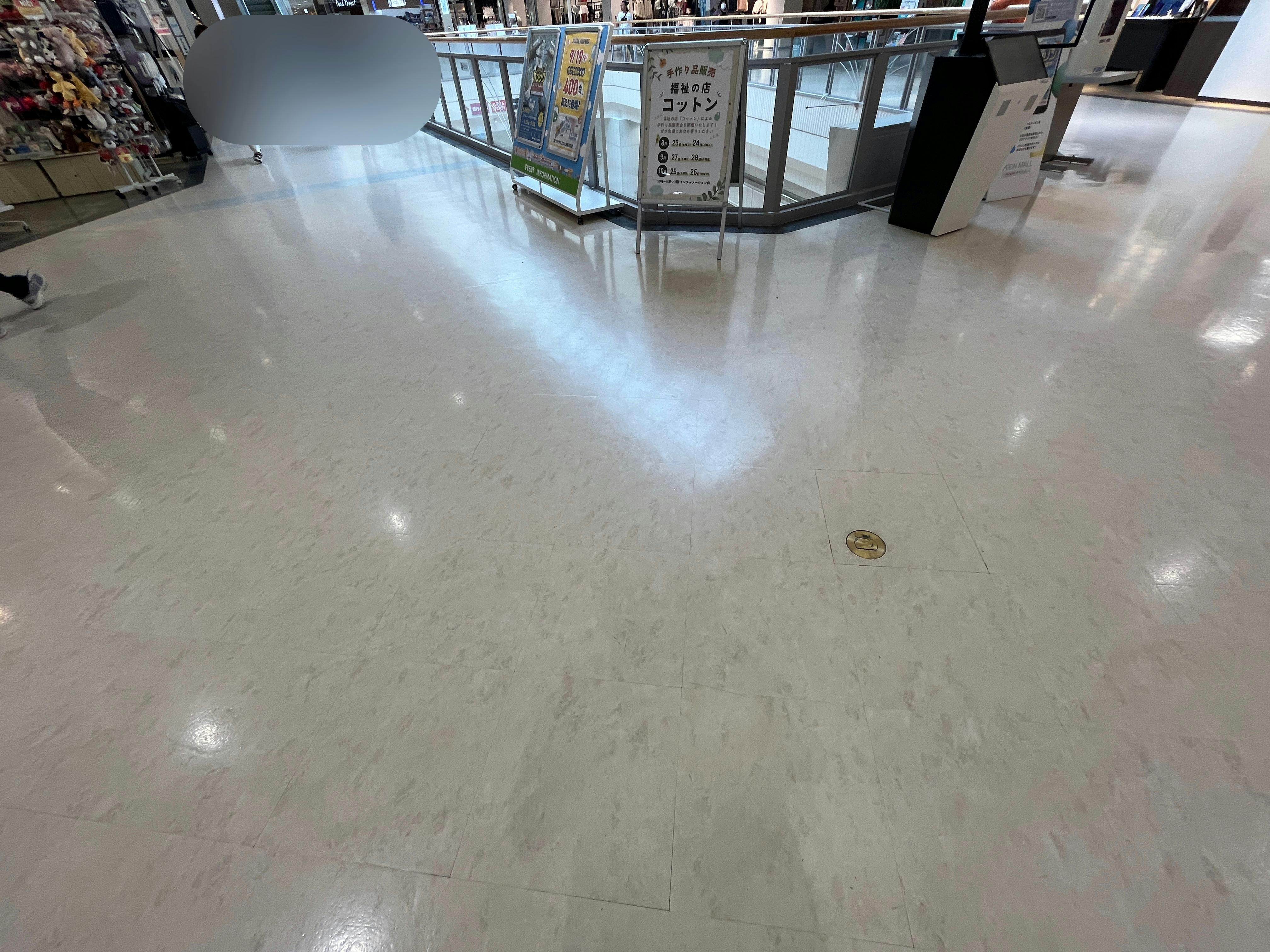 【イオンモール新居浜】2Fインフォメーション前の画像