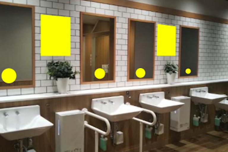 【イオン藤井寺ショッピングセンター】モール内広告 トイレ内ステッカーの画像1