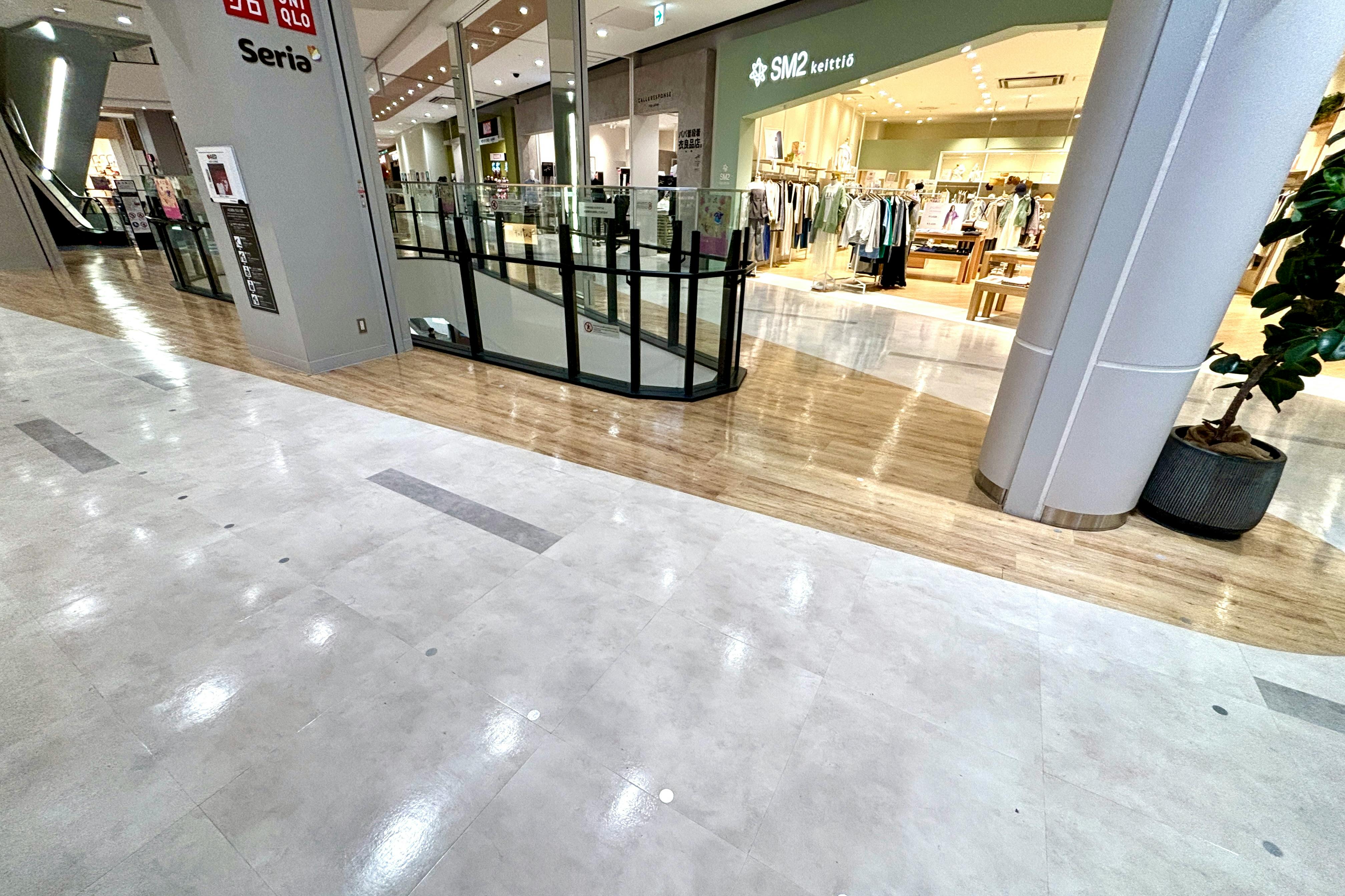 【イオンモール Nagoya Noritake Garden】2F 中央南スポット