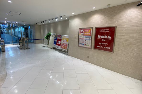 【和歌山ミオ】ポップアップストアに利用可能な本館2F改札横のスペース