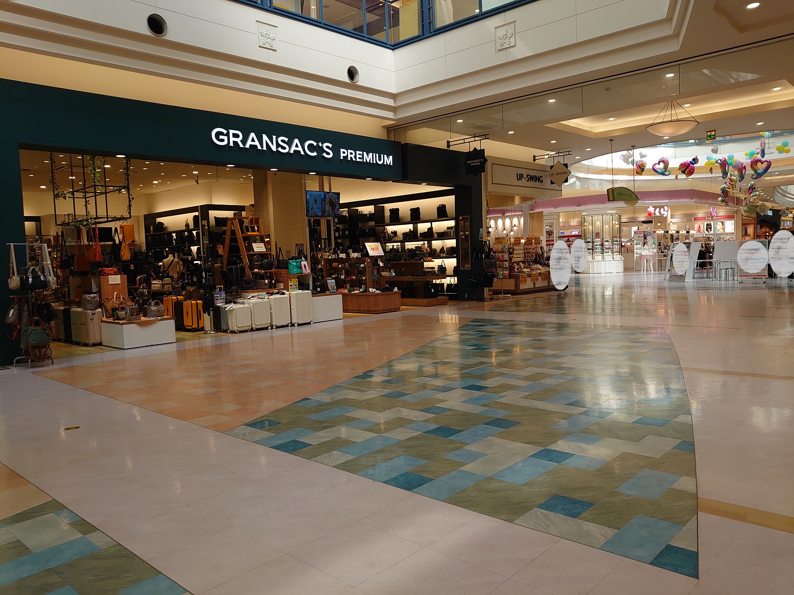 【イオンパークプレイス大分】グランサックス前　催事スペース