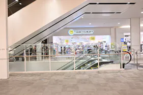 【イオンモール長久手】東エスカレーター横B(WEGO前)