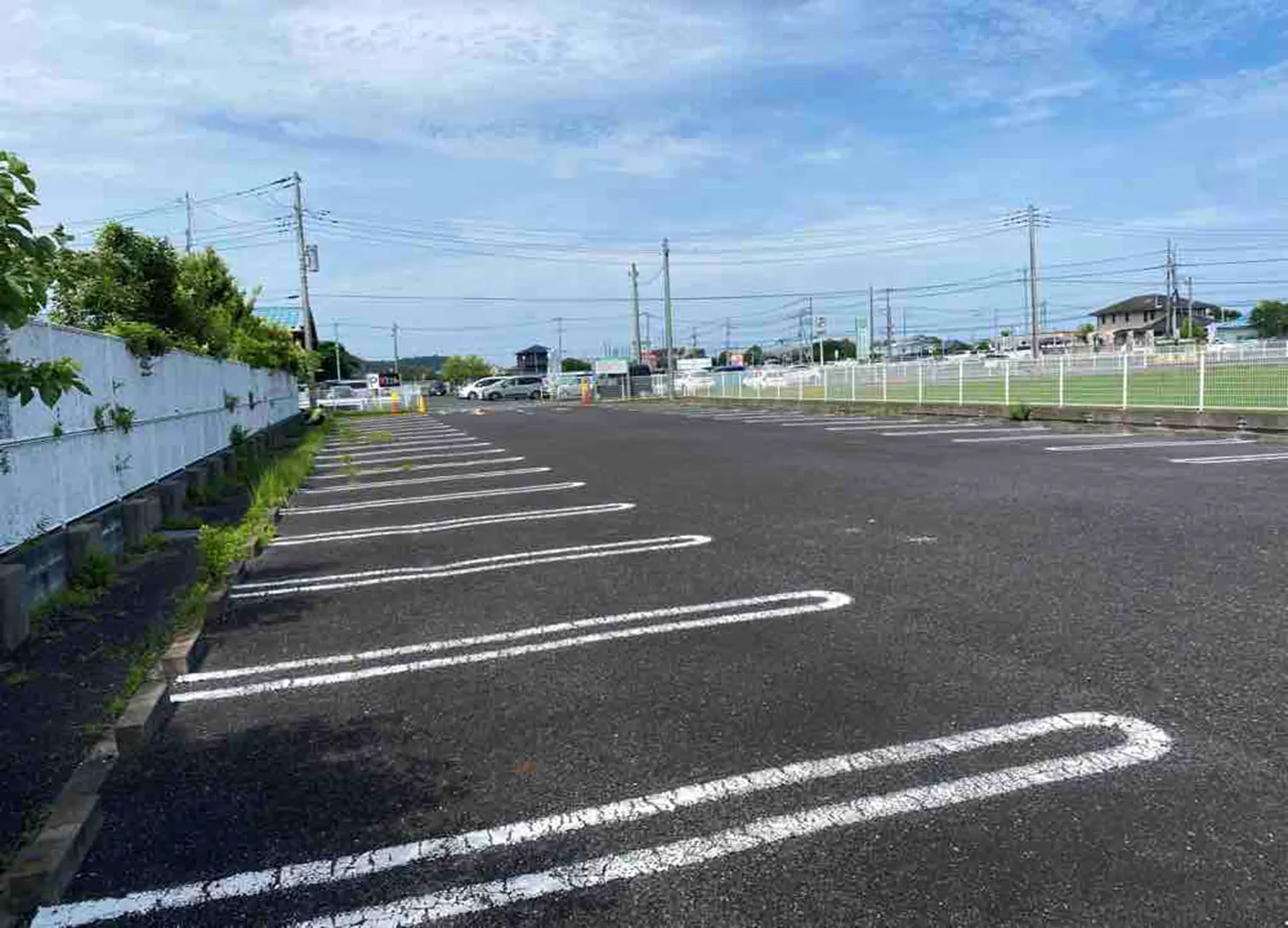 【ダイナム千葉東金店】キッチンカー出店やプロモーションイベントに最適なアミューズメント施設のイベントスペース(第二駐車場)