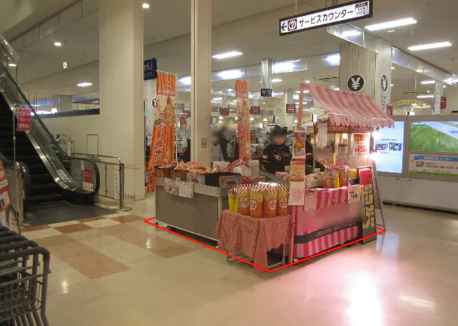 【イオンスタイル名取】プロモーションイベントや各種物販に最適な人通りの多い1階エスカレーター付近のイベントスペース