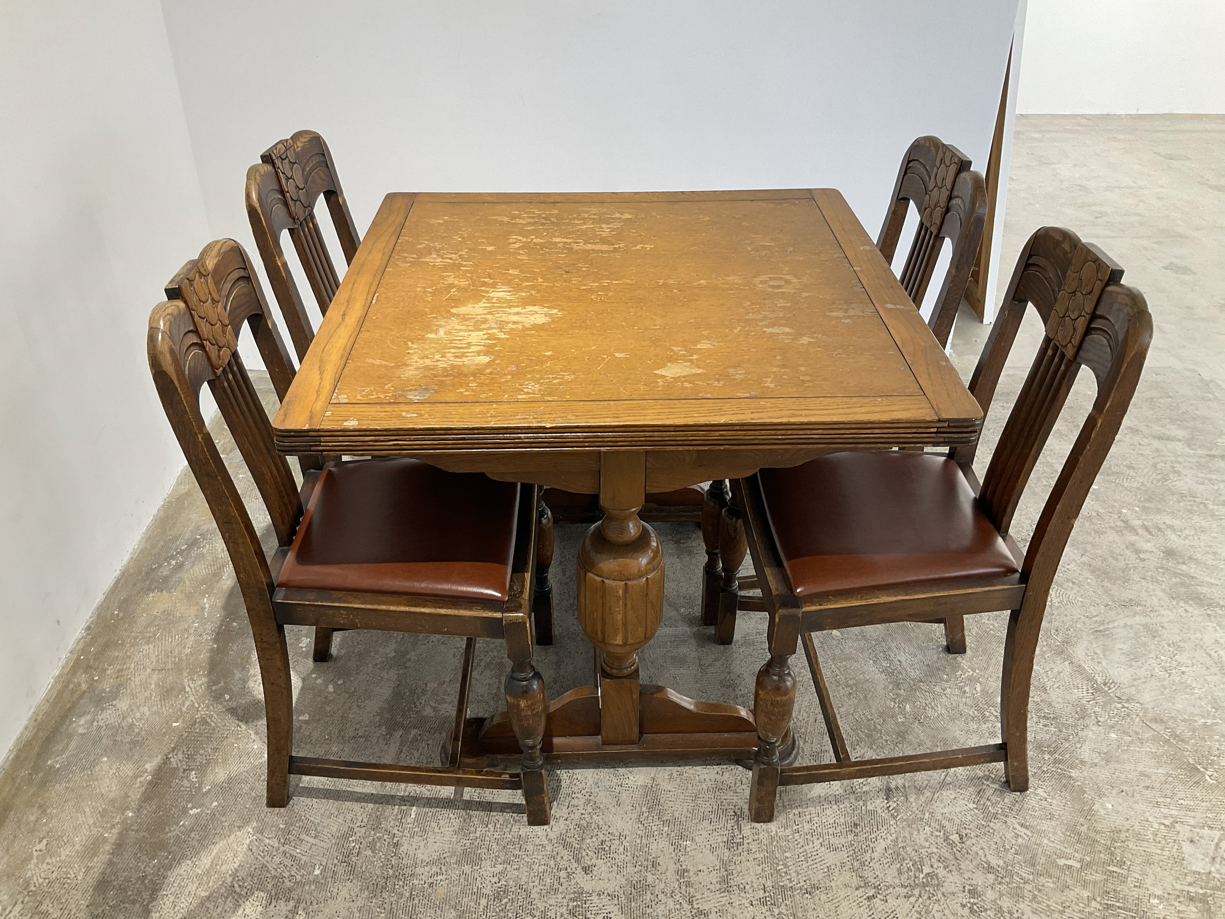 【四ツ橋駅2分｜平日限定】無料貸出什器が充実しており展示会やポップアップストアに最適！広さ100.0㎡、天高3.1mで開放感のあるレンタルスペース