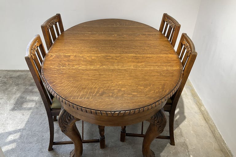 【四ツ橋駅2分】レンタルスペース 商談机2