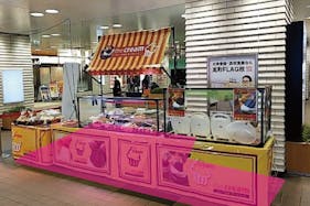 【瓦町駅直結/改札前コンコース】食物販やポップアップストアに最適な圧倒的な人流を誇る改札前コンコースイベントスペース ①瓦町駅2階コンコース改札前柱回り