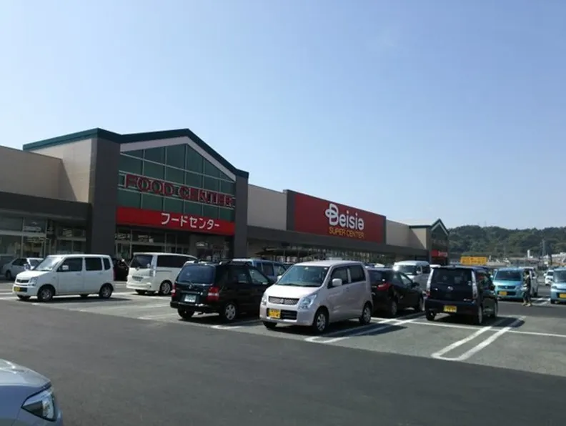 【ベイシア 鴨川店】駐車場スペース　販促プロモーションに最適な屋外催事イベントスペース