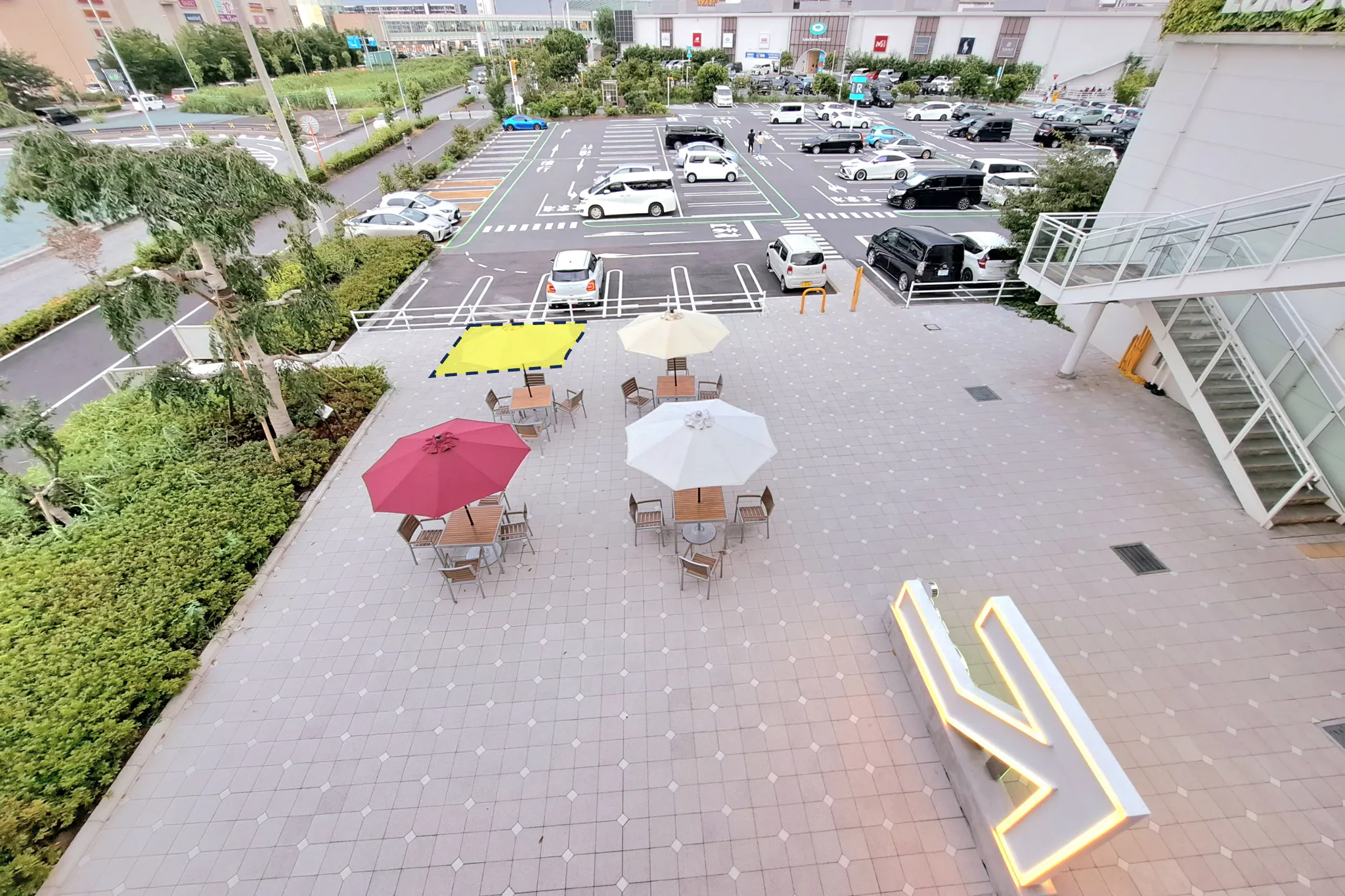 【イオンレイクタウンアウトレット】3rd Ave.1F (先端) ③