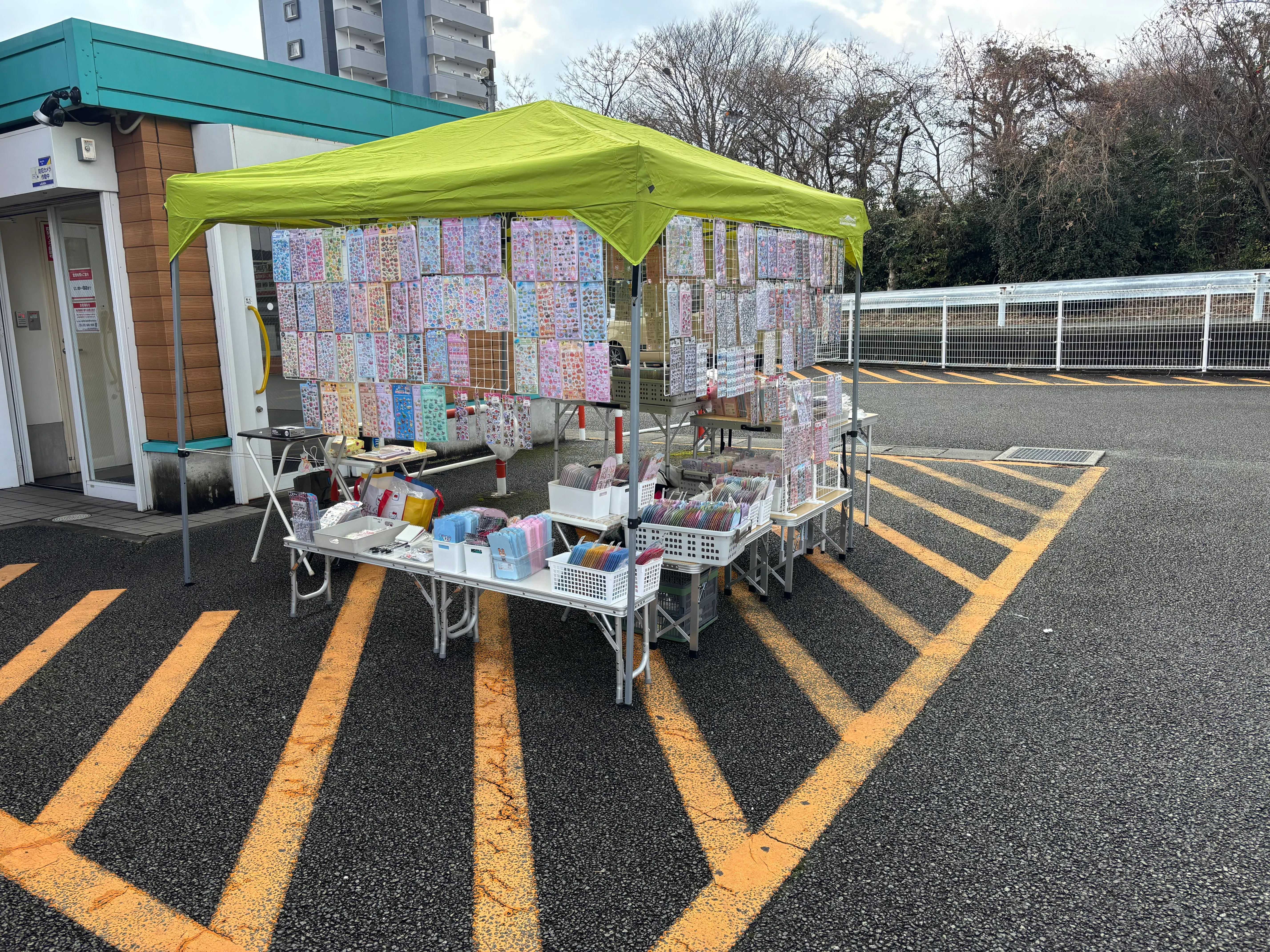 【ダイナム熊本大津店ゆったり館】キッチンカー出店やプロモーションイベントに最適なアミューズメント施設のイベントスペース